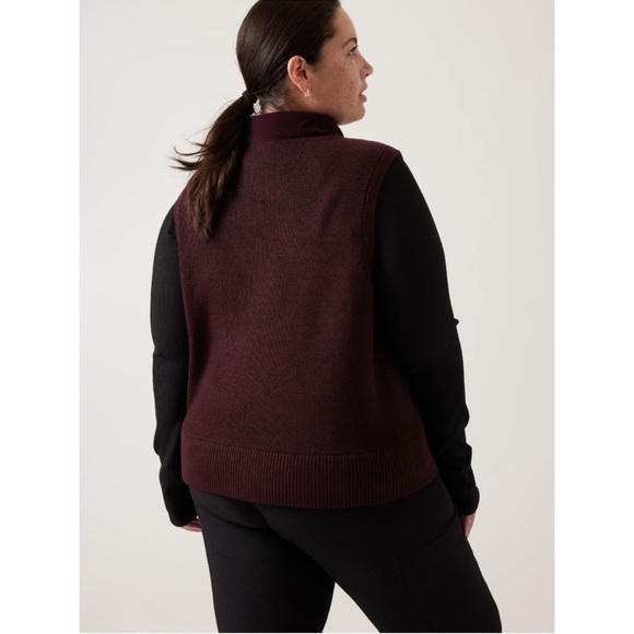 Athleta Hanover Hybrid Vest - Picture 4 of 11